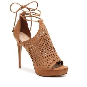 ALDO RILLEY PLATFORM  LACE UP PUMP size 9